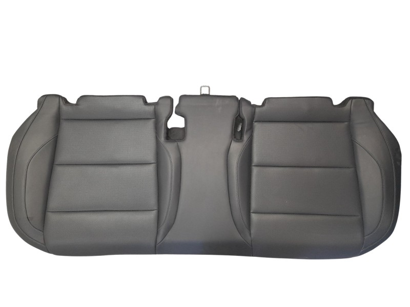 Recambio de asientos traseros para mg zs 1.5 hybrid+ referencia OEM IAM 11812024  