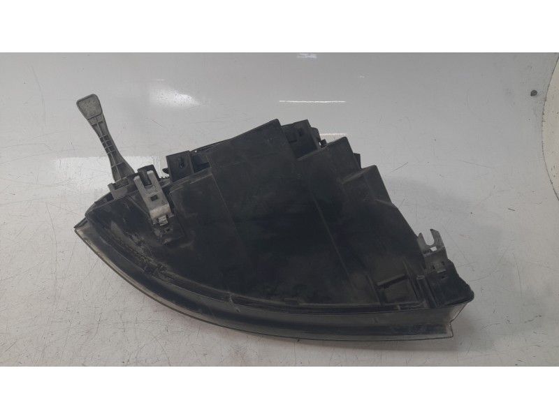 Recambio de faro izquierdo para seat alhambra (7v8, 7v9) 1.9 tdi referencia OEM IAM 0301182211  10123290002 , 11855101 , VG09749