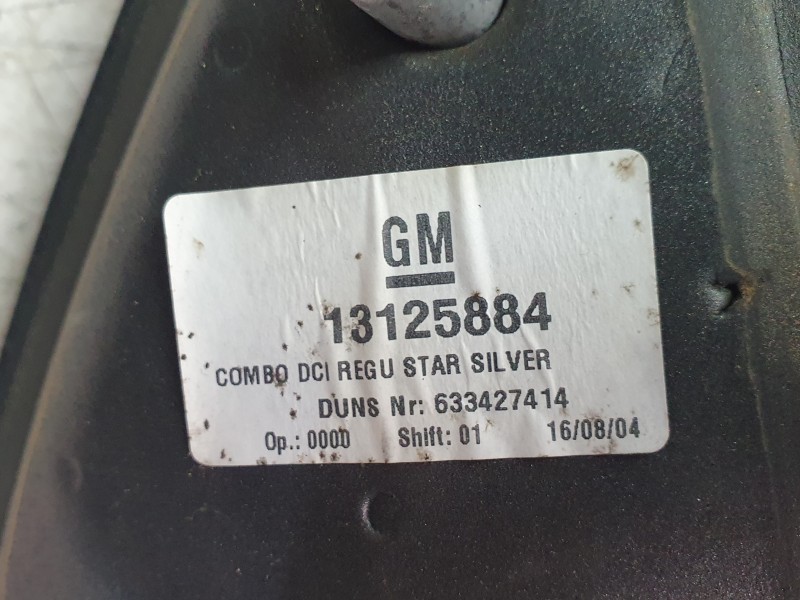 Recambio de retrovisor derecho para opel combo tour 1.3 cdti 16v referencia OEM IAM 13125884  