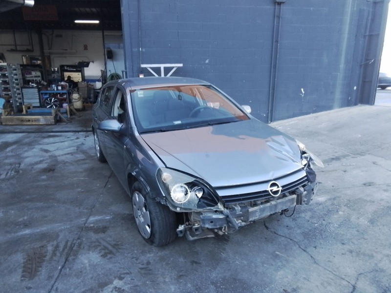 opel astra h (a04) del año 2005