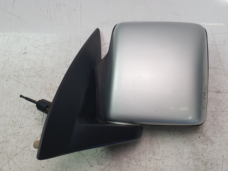 Recambio de retrovisor izquierdo para opel combo tour 1.3 cdti 16v referencia OEM IAM 13125881  