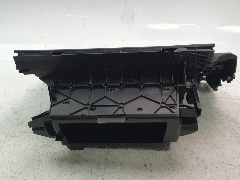 Recambio de guantera para bmw 1 (f40) 118 d referencia OEM IAM 51167937981  