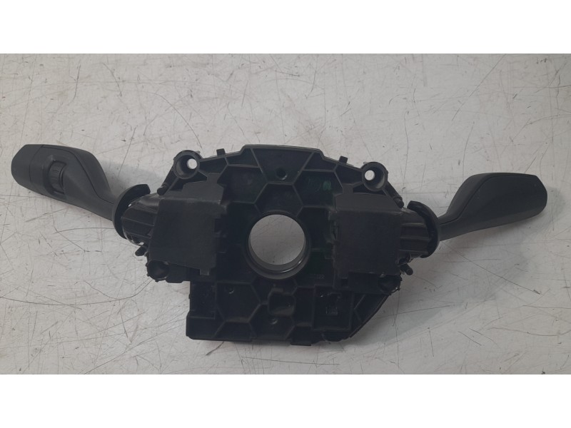 Recambio de mando multifuncion para bmw 1 (f40) 118 d referencia OEM IAM 947254202  