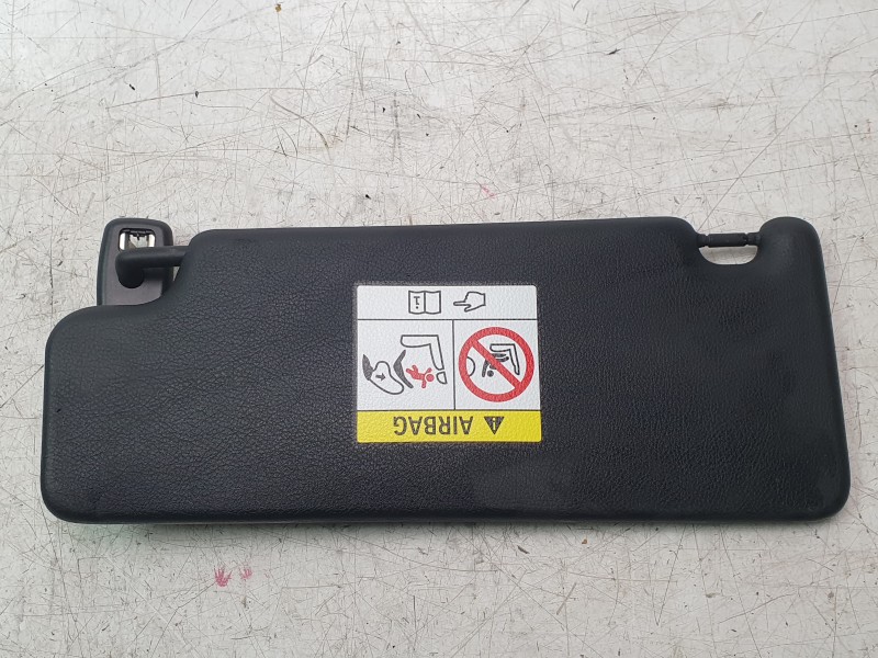 Recambio de parasol derecho para bmw 1 (f40) 118 d referencia OEM IAM 51165A3D1F6  