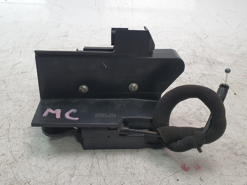 Recambio de cerradura puerta trasera izquierda para dacia duster iii eco-g 100 essential referencia OEM IAM 825031922R  