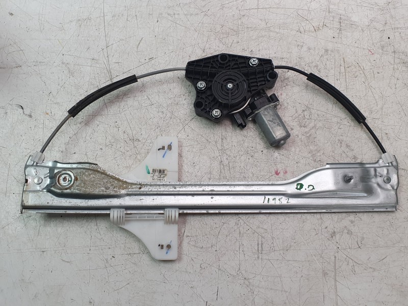 Recambio de elevalunas delantero derecho para mg zs comfort referencia OEM IAM 10789613  