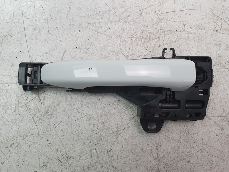 Recambio de maneta interior delantera izquierda para renault captur ii (hf_) tce 160 (hfn1) referencia OEM IAM 806071986R 806079