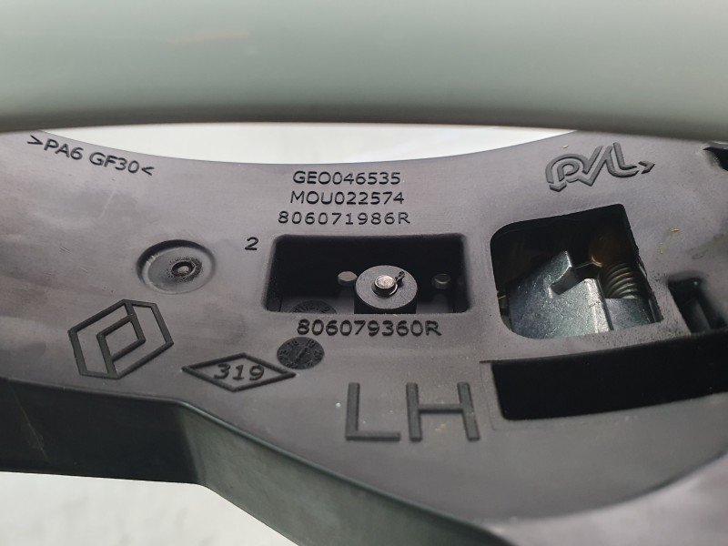 Recambio de maneta interior delantera izquierda para renault captur ii (hf_) tce 160 (hfn1) referencia OEM IAM 806071986R 806079