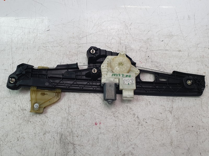 Recambio de elevalunas delantero izquierdo para renault captur ii (hf_) tce 160 (hfn1) referencia OEM IAM 807215326R  