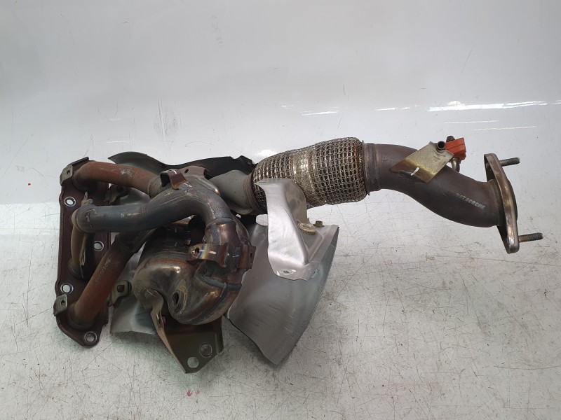 Recambio de catalizador para mazda 3 berlina (bp) evolution referencia OEM IAM PEEL9H06  