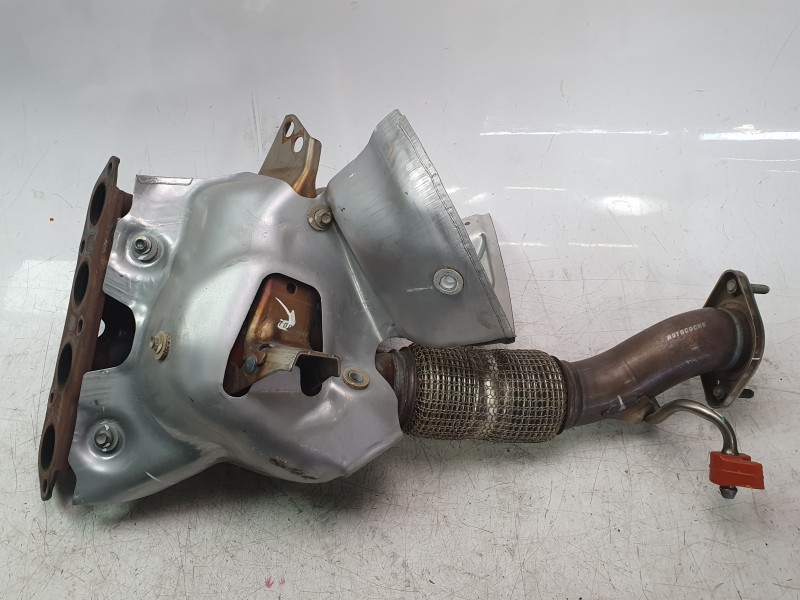 Recambio de catalizador para mazda 3 berlina (bp) evolution referencia OEM IAM PEEL9H06  