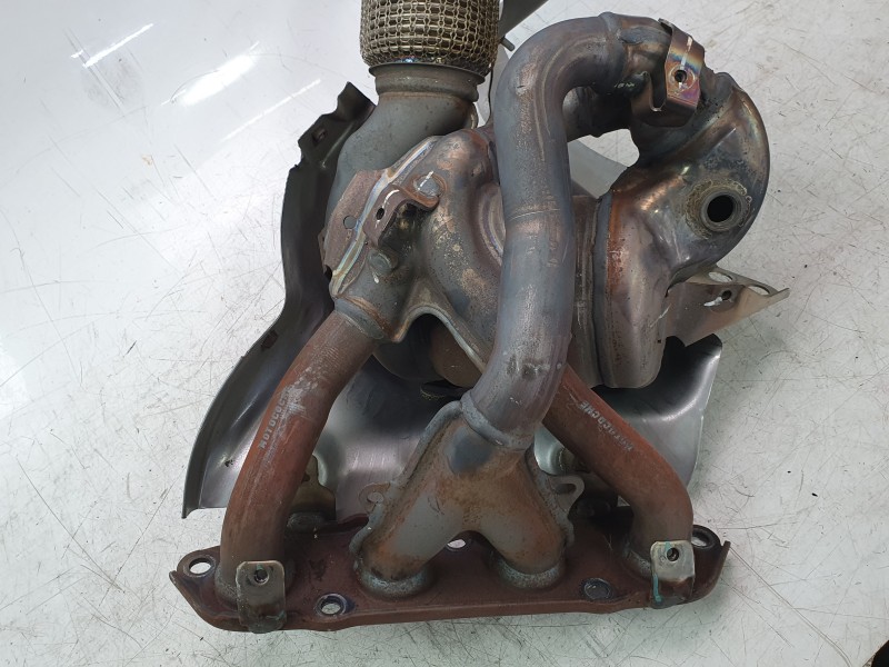 Recambio de catalizador para mazda 3 berlina (bp) evolution referencia OEM IAM PEEL9H06  