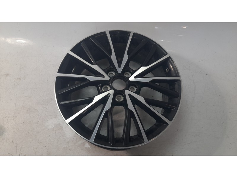 Recambio de llanta para toyota c-hr (_x1_) 1.8 hybrid (zyx10_, zyx11_) referencia OEM IAM PW45710000  