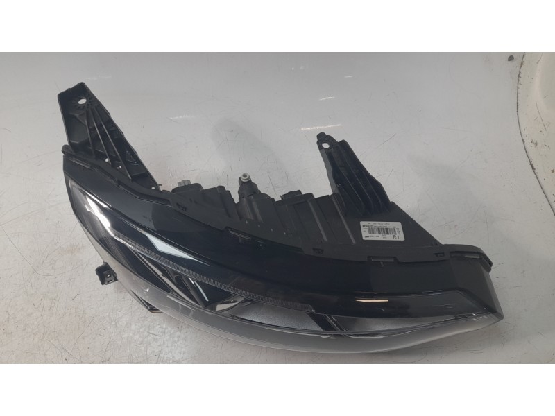 Recambio de faro derecho para renault talisman (lp_) 1.7 blue dci 120 (lpa7) referencia OEM IAM 260106724R  