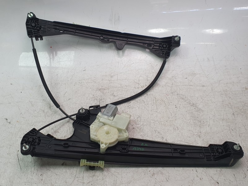 Recambio de elevalunas delantero derecho para renault rafale rafale referencia OEM IAM 807205453R  