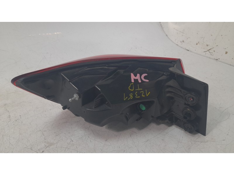 Recambio de piloto trasero derecho para renault talisman (lp_) 1.7 blue dci 120 (lpa7) referencia OEM IAM 265501301R  