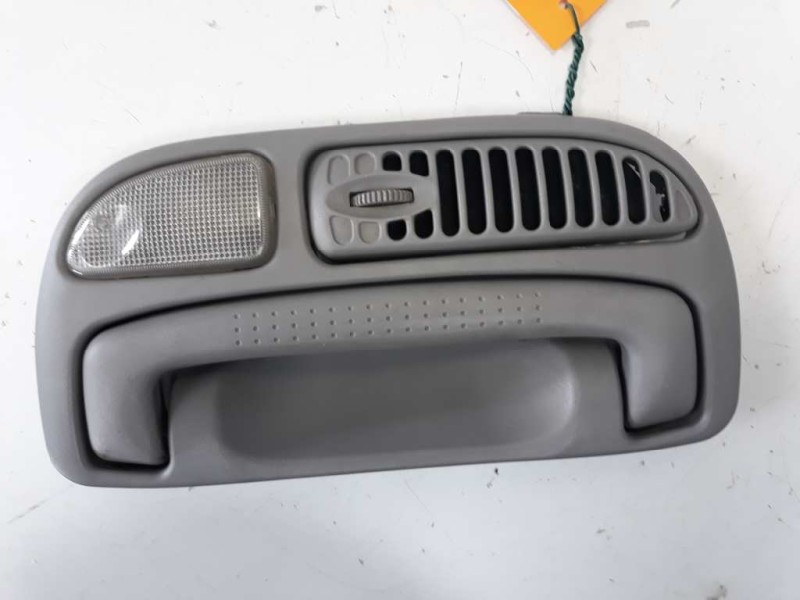 Recambio de luz interior para kia carnival ii 2.9 crdi cat referencia OEM IAM 0K55251310  
