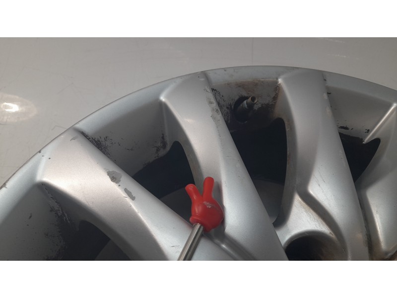 Recambio de llanta para citroën c4 i (lc_) 1.6 thp 150 referencia OEM IAM 9687678480  