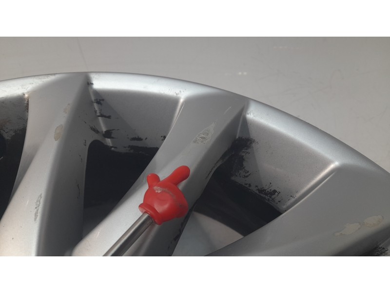 Recambio de llanta para citroën c4 i (lc_) 1.6 thp 150 referencia OEM IAM 9687678480  