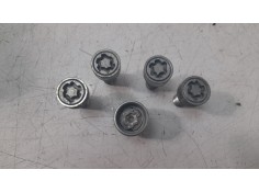 JUEGO TORNILLOS DE RUEDA 