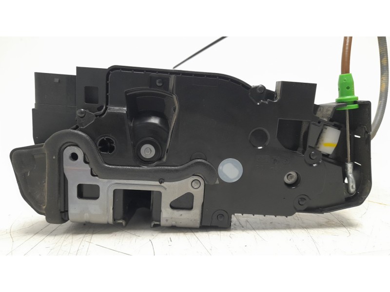 Recambio de cerradura puerta delantera izquierda para mercedes-benz cle cle 220d referencia OEM IAM A0997204902  A1770032899