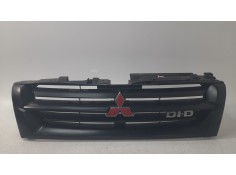 REJILLA DELANTERA MR387981 