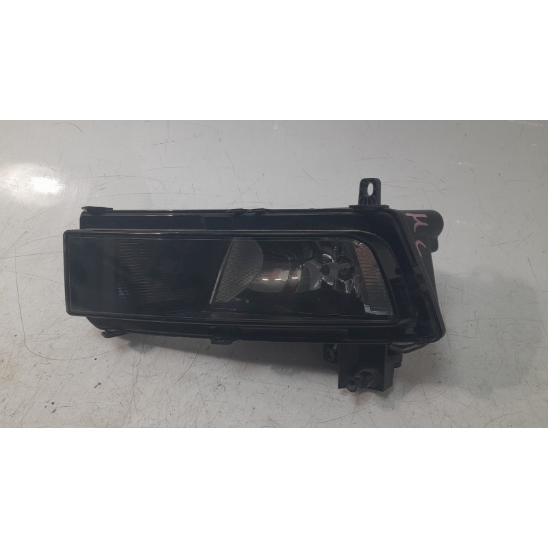 Recambio de faro antiniebla izquierdo para volkswagen touran (5t1) 2.0 tdi referencia OEM IAM 5TA941661A  10123690006 , VG721442