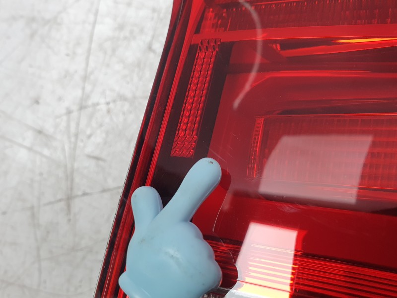 Recambio de piloto trasero derecho para volkswagen touran (5t1) 2.0 tdi referencia OEM IAM 5TA945096D 103F23690770 VG7214153