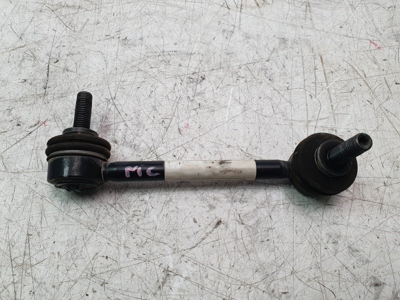 Recambio de bieleta estabilizadora trasera derecha para tesla model 3 (5yj3) ev referencia OEM IAM 104449600F  