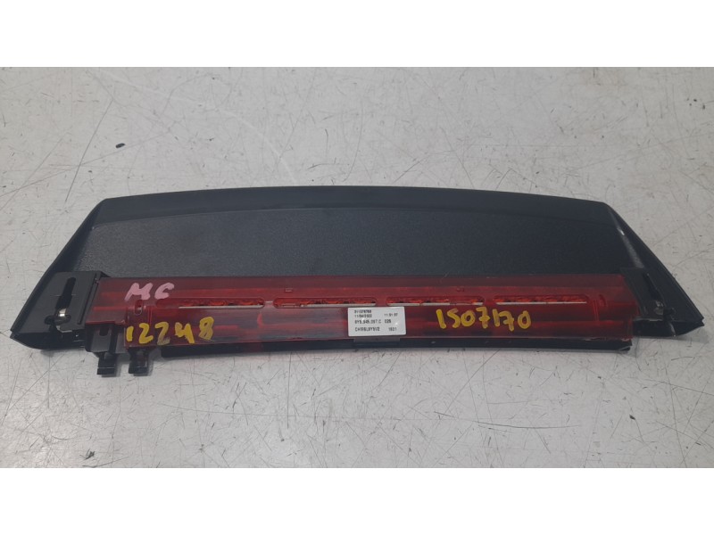 Recambio de luz central de freno para audi a3 limousine (8ys, 8ym) 30 tdi referencia OEM IAM 8Y5945097C  