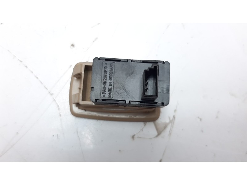 Recambio de mando elevalunas trasero izquierdo para bmw x5 (e70) 3.0 turbodiesel cat referencia OEM IAM 15939901  