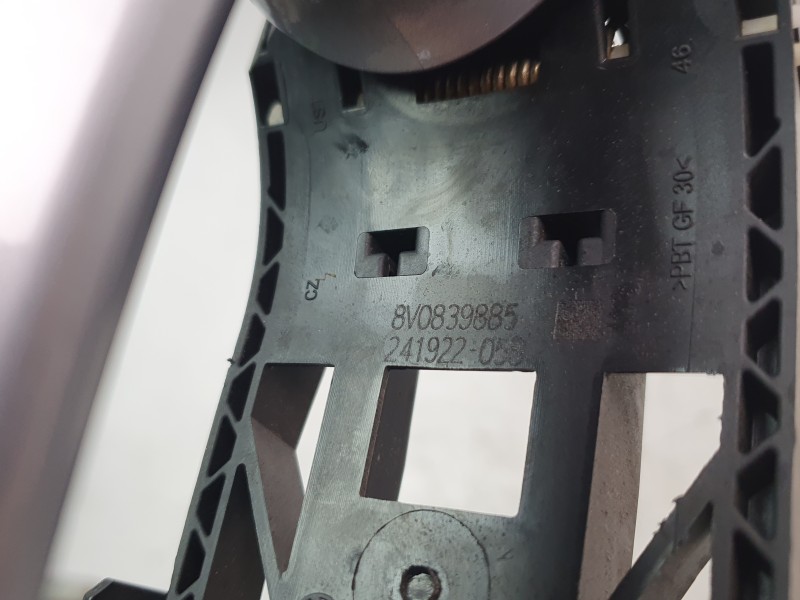 Recambio de maneta exterior trasera derecha para audi a3 limousine (8ys, 8ym) 30 tdi referencia OEM IAM 8Y0839240A  