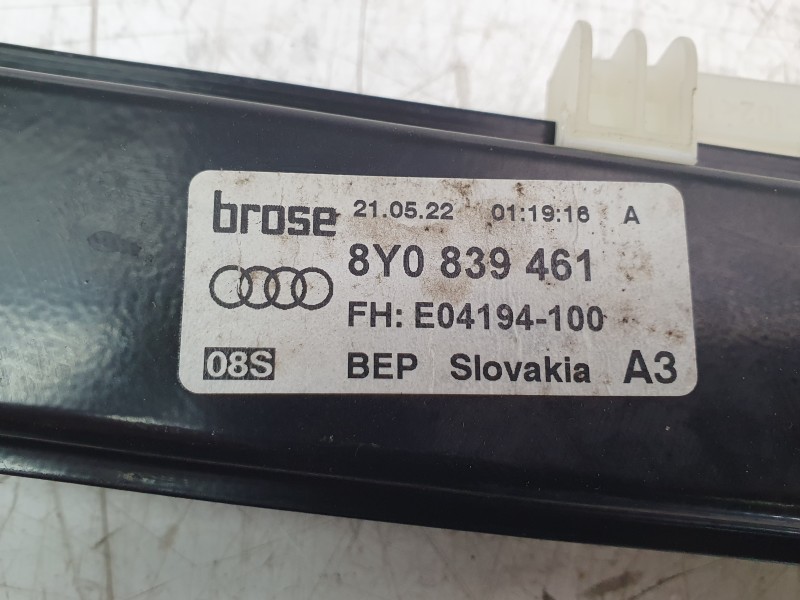 Recambio de elevalunas trasero izquierdo para audi a3 limousine (8ys, 8ym) 30 tdi referencia OEM IAM 8Y0839461  