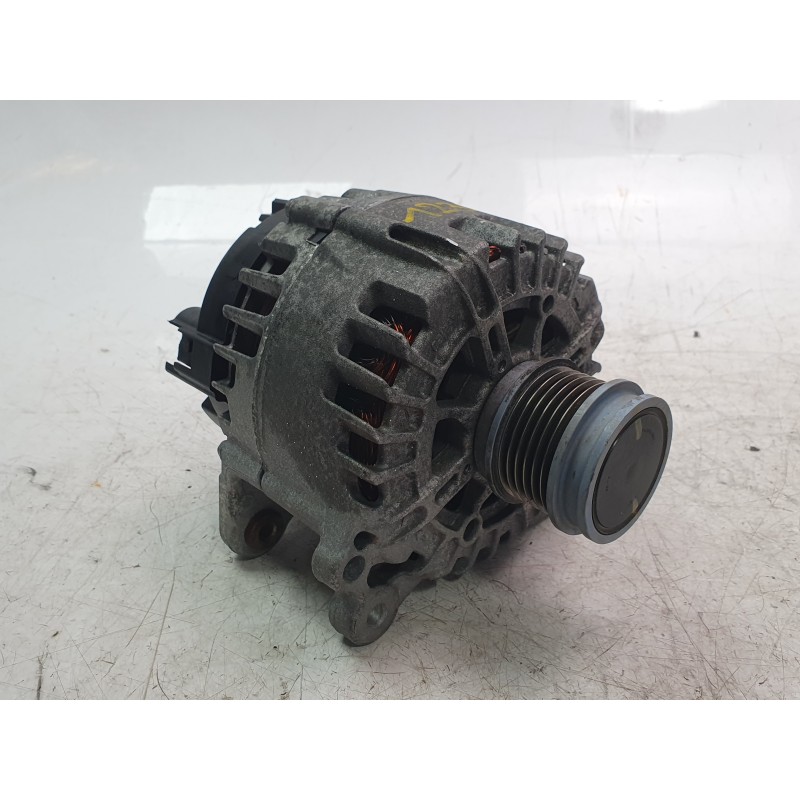 Recambio de alternador para seat leon sportstourer (kl8, kld) 2.0 tdi referencia OEM IAM 05L903026L  ALF350B51
