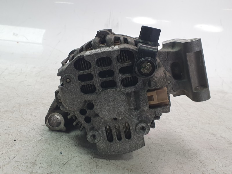 Recambio de alternador para ford fiesta v (jh_, jd_) 1.4 16v referencia OEM IAM 2S6T10300CD  ALF370153