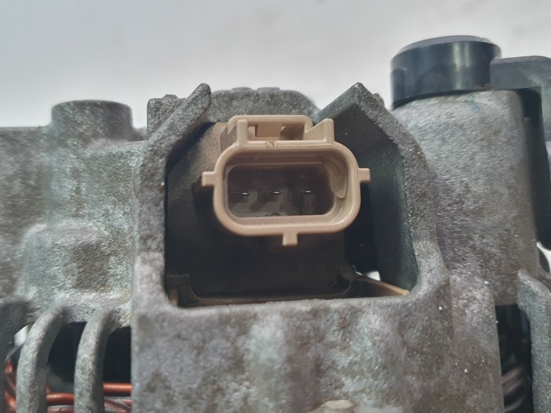 Recambio de alternador para ford fiesta v (jh_, jd_) 1.4 16v referencia OEM IAM 2S6T10300CD  ALF370153