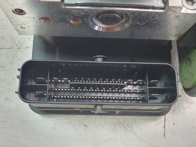 Recambio de abs para audi a3 limousine (8ys, 8ym) 30 tdi referencia OEM IAM 5WA614517BABEF  