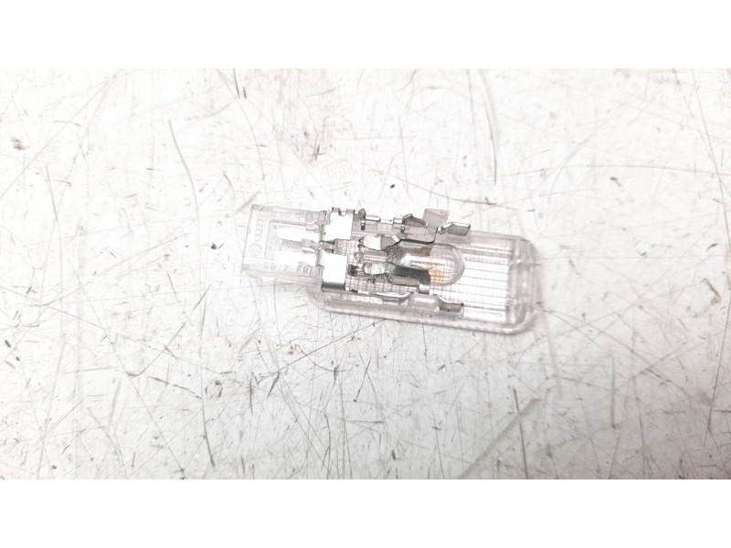 Recambio de luz interior para seat leon (5f1) 1.6 tdi referencia OEM IAM 4B0947415  