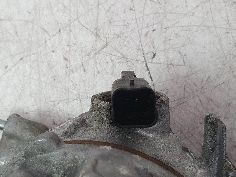 Recambio de compresor aire acondicionado para citroën c4 picasso ii 1.6 bluehdi 120 referencia OEM IAM 9815198580  CAF320007