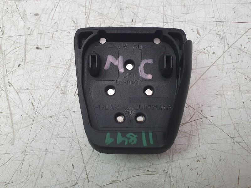 Recambio de moldura para audi a3 sportback (8vf) 30 tdi s line referencia OEM IAM 5Q0721601A  