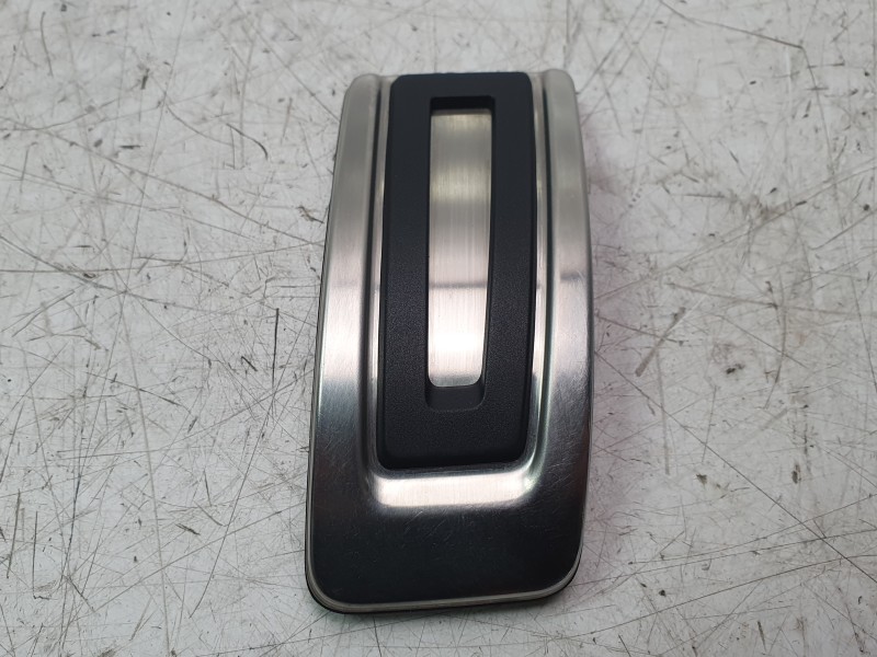 Recambio de moldura para audi a3 sportback (8vf) 30 tdi s line referencia OEM IAM 5Q1721647A  