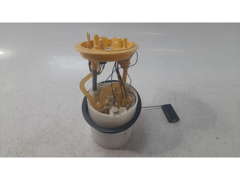 Recambio de bomba combustible para audi a3 limousine (8ys, 8ym) 30 tdi referencia OEM IAM 5Q0919050BA  