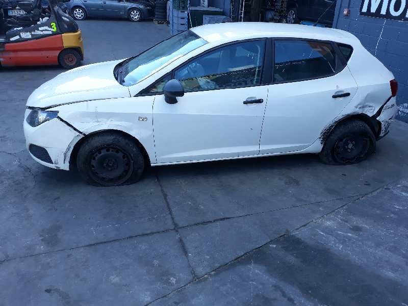 seat ibiza (6j5) del año 2011