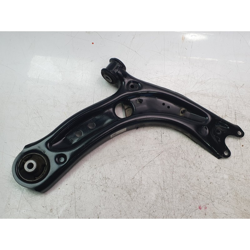 Recambio de brazo suspension inferior delantero derecho para audi a3 limousine (8ys, 8ym) 30 tdi referencia OEM IAM 5WA407152  