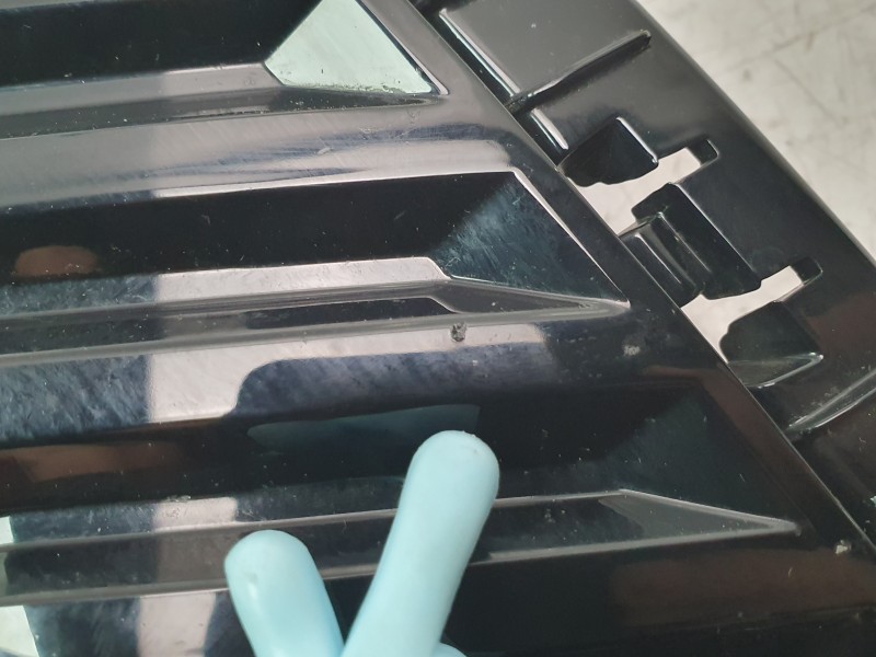 Recambio de rejilla paragolpes derecha para hyundai i20 iii (bc3, bi3) 1.0 t-gdi referencia OEM IAM 86564Q0GA0EB  