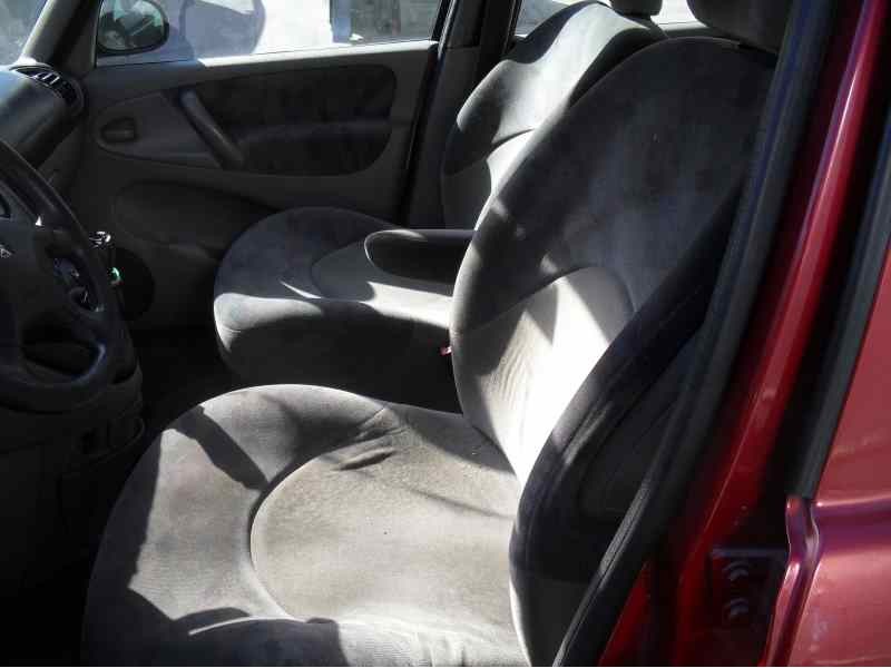 citroen xsara picasso del año 2000