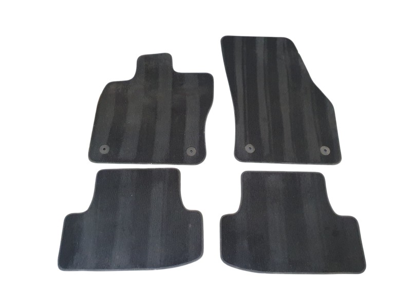 Recambio de juego alfombrillas para volkswagen t-roc (a11, d11) 1.0 tsi referencia OEM IAM 2GA863011B  