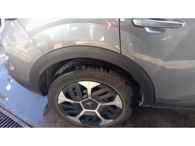 Recambio de aletin trasero derecho para citroën c4 iii (ba_, bb_, bc_) 1.2 puretech 130 (bahnsa, bahnsb) referencia OEM IAM   