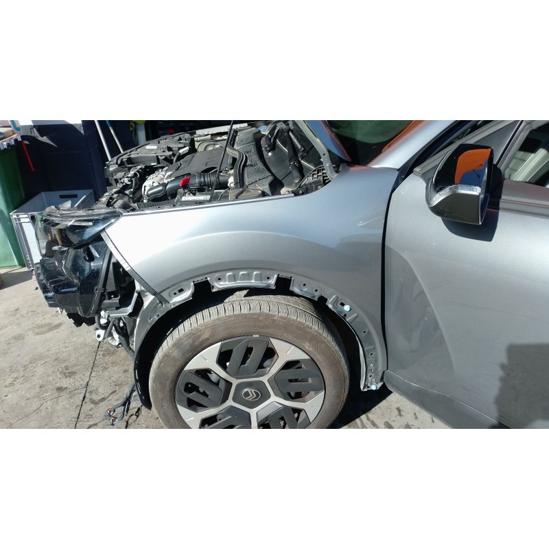 Recambio de aleta delantera izquierda para citroën c4 iii (ba_, bb_, bc_) 1.2 puretech 130 (bahnsa, bahnsb) referencia OEM IAM  