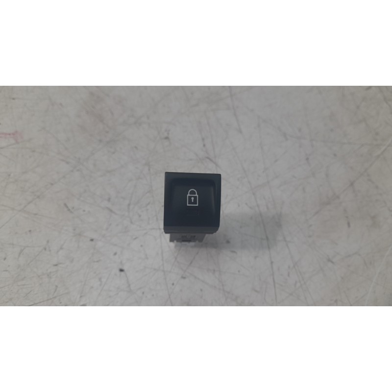 Recambio de interruptor para citroën nuevo citroen c3 turbo 100 s&s 6v max nuevo citroen c3 turbo 100 s&s 6v max referencia OEM 